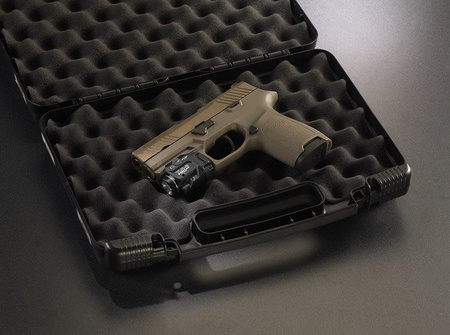 Kompaktowa latarka taktyczna z laserem Streamlight TLR-8, 500 lm