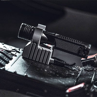 Latarka akumulatorowa Streamlight Stinger 2020 w zestawie, 2000 lm