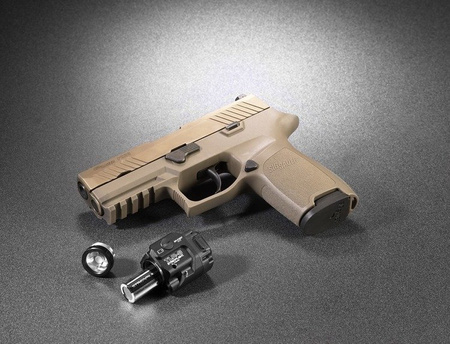 Kompaktowa latarka taktyczna z laserem Streamlight TLR-8, 500 lm